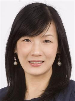李小姐-Gloria Li
